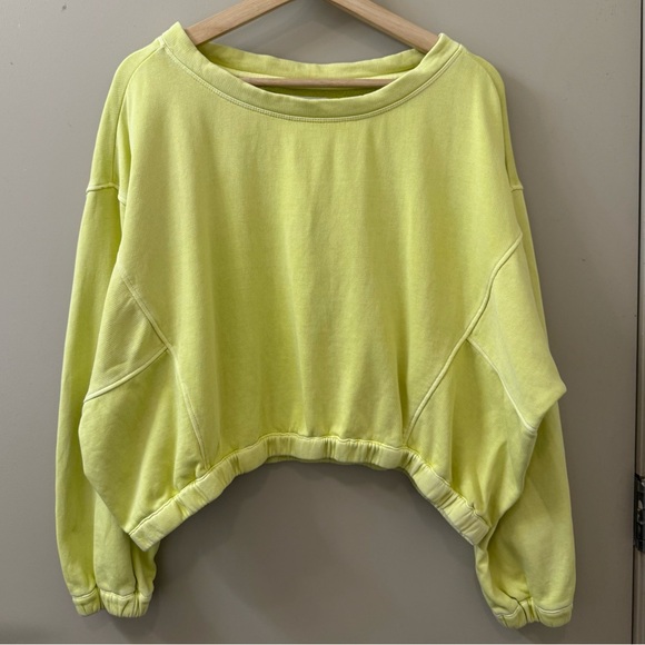 Anthropologie Boxy Cropped Pullover Light Yellow green Sweatshirt size small - Picture 7 of 13